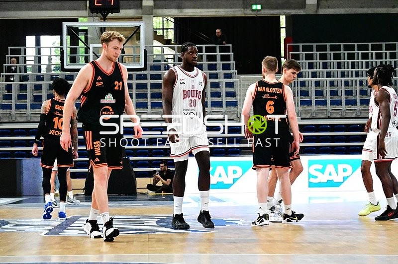 Spieler auf dem Court