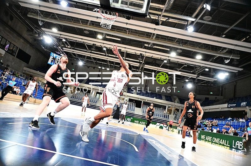 Wurfversuch und Verteidigung