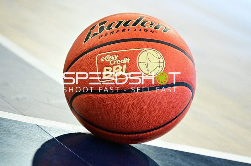 Basketball auf dem Court