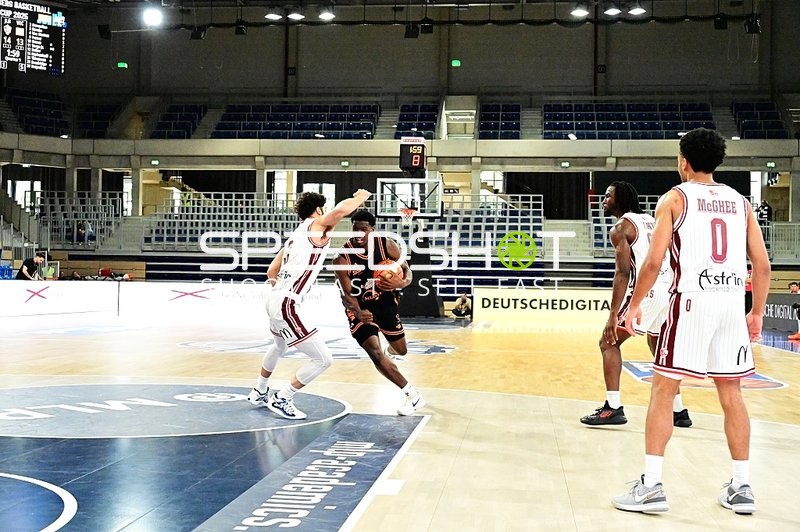 Dribbling und Verteidigung