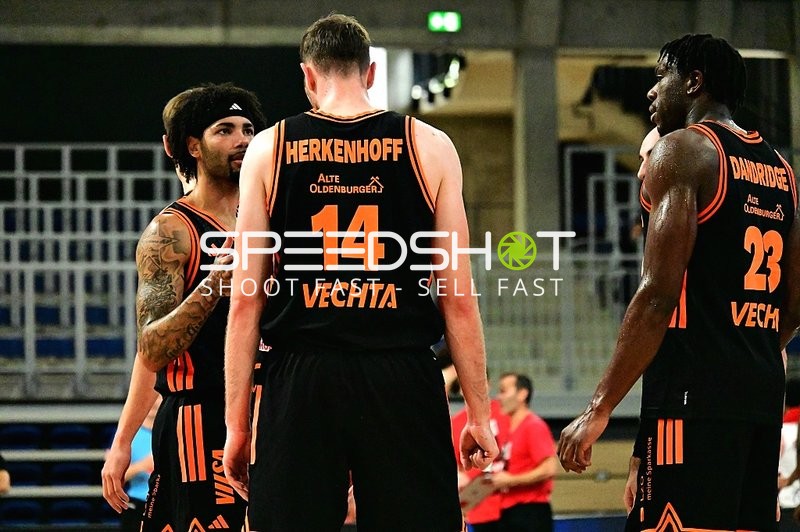 Spieler von Rasta Vechta auf dem Court