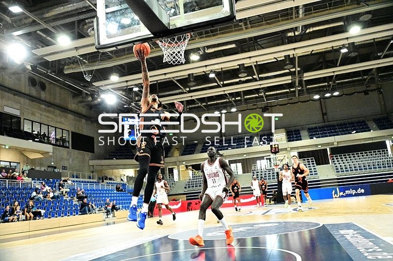 Korbwurf von 17; Rasta Vechta