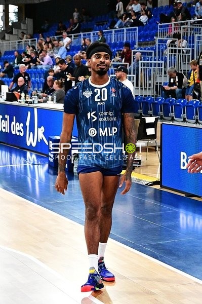 Michael Weathers (20; MLP) auf dem Court