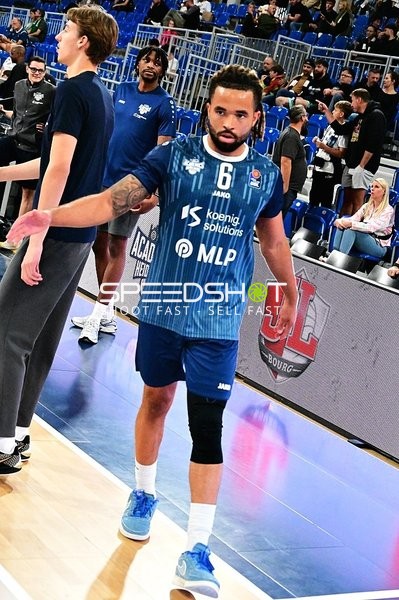 Michael Flowers (6; MLP) auf dem Court