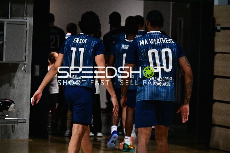 MLP Academics Heidelberg Spieler laufen