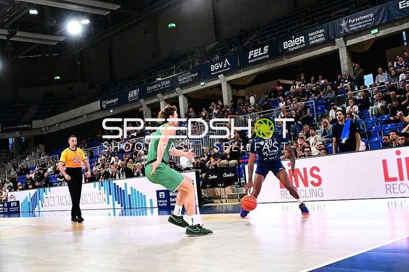 Zweikampf um den Ball