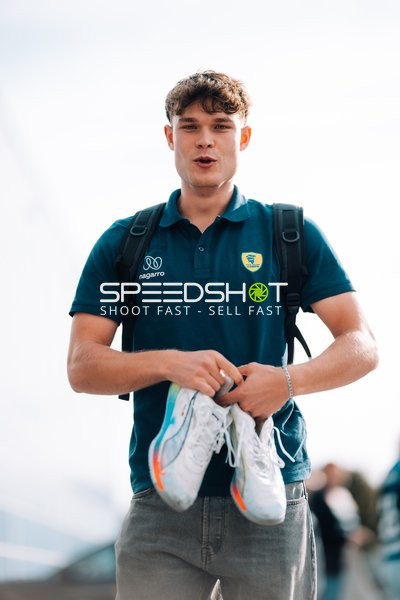 David More David More (15; Rhein Neckar Löwen) bei Ankunft