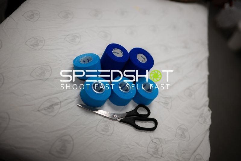 Vorbereitung mit Sporttapes