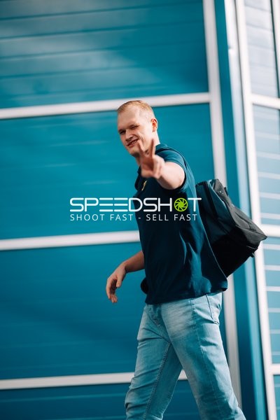 David Späth (29; Rhein Neckar Löwen) positioniert sich