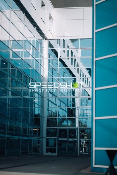 Eingang zur SAP Arena