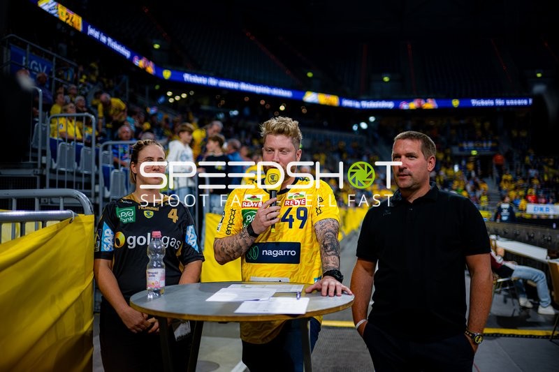 Moderation und Spielerinterview Kevin Gerwin (49; Rhein Neckar Löwen) und Mathias Larson (4; Rhein Neckar Löwen)