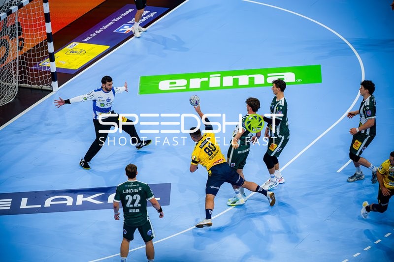 89; Rhein Neckar Löwen wirft aufs Tor