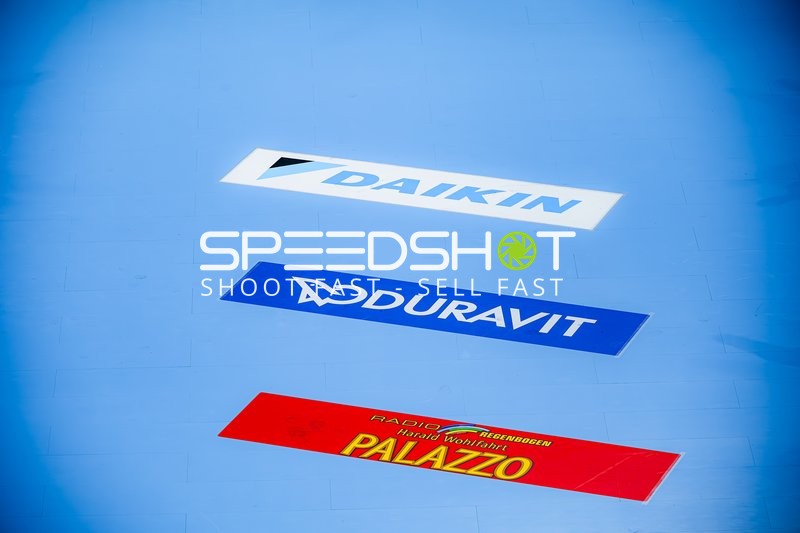 Werbeflächen auf dem Spielfeld