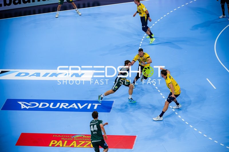 Stephan Seitz (44; ThSV Eisenach) im Gegenstoß