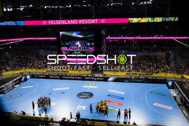 Teams bei Auszeit in Mannheim