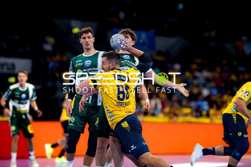 Wurf von Jannik Kohlbacher (80; Rhein Neckar Löwen) gegen Philipp Meyer (27; ThSV Eisenach)