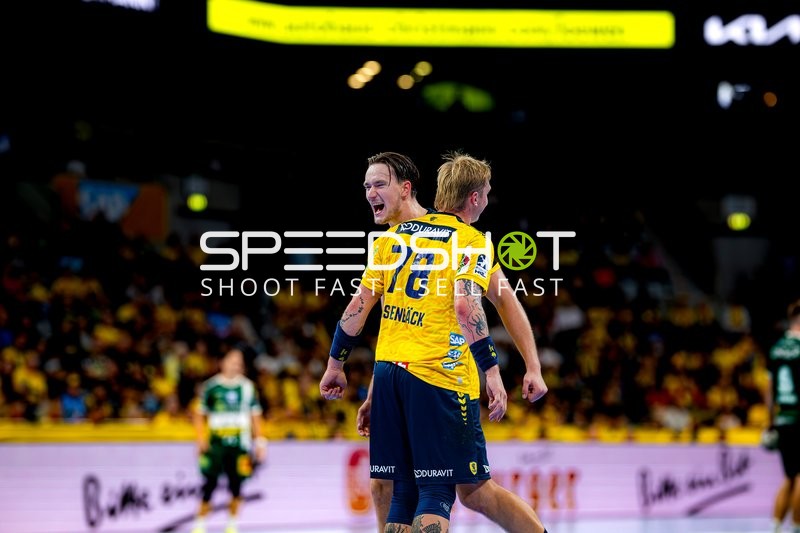 Edwin Aspenbäck (78; Rhein Neckar Löwen) jubelt nach Tor