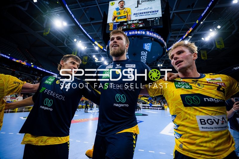 Mathias Larson (4; Rhein Neckar Löwen), Steven Plucnar Jacobsen (9; Rhein Neckar Löwen) und Gino Steenaerts (14; Rhein Neckar Löwen) positionieren sich