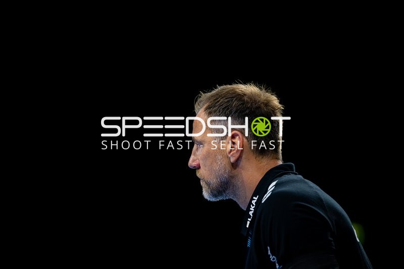 Trainer Maik Machulla (Trainer; Rhein Neckar Löwen) an der Seitenlinie