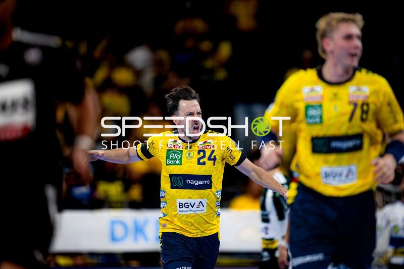 Patrick Groetzki (24; Rhein Neckar Löwen) jubelt nach Tor