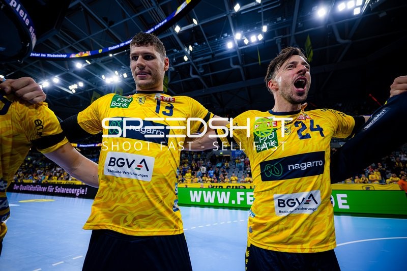 Sebastian Heymann (13; Rhein Neckar Löwen) und Patrick Groetzki (24; Rhein Neckar Löwen) jubeln gemeinsam