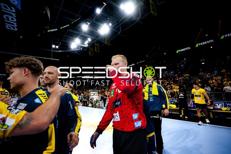 Mike Jensen (20; Rhein Neckar Löwen) und David Späth (29; Rhein Neckar Löwen) bereit