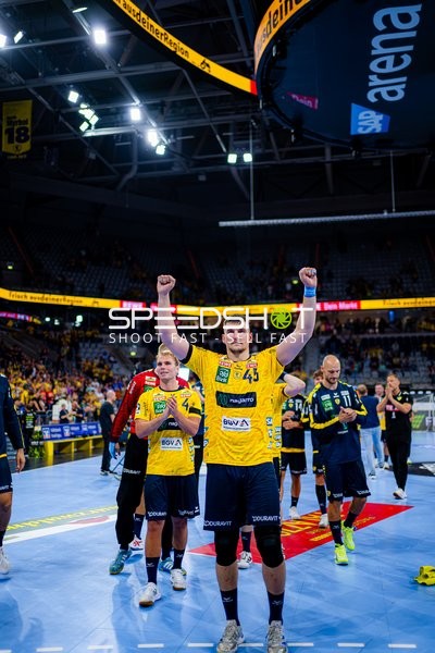 Halil Jaganjac (45; Rhein Neckar Löwen) jubelt nach Tor