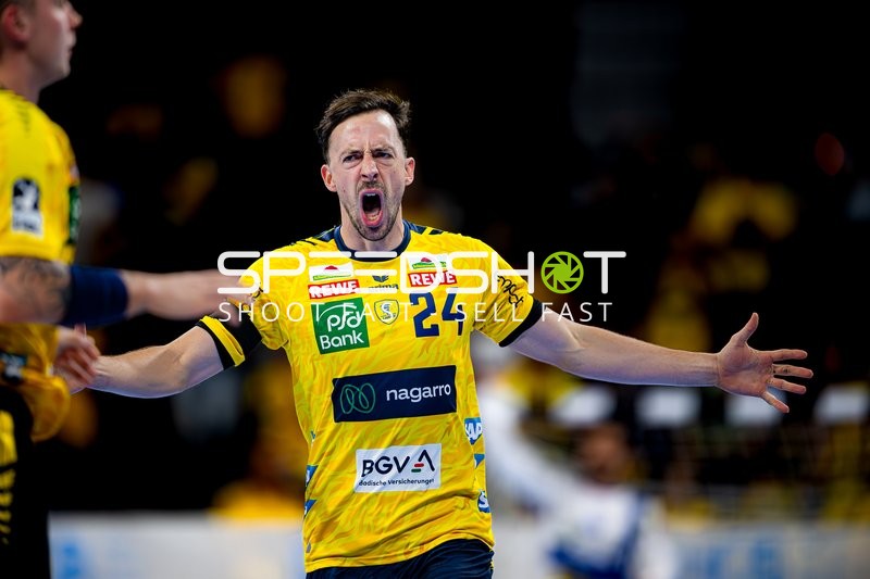 Patrick Groetzki (24; Rhein Neckar Löwen) jubelt nach Tor