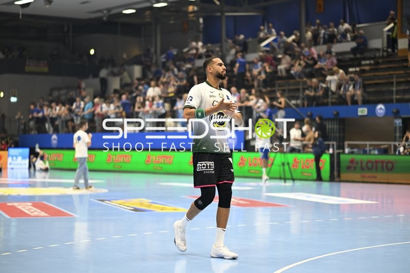 Philipp Ahouansou (19; HSG Wetzlar) auf dem Spielfeld