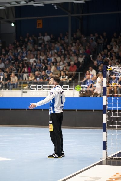 Matija Spikic (1; ThSV Eisenach) im Tor