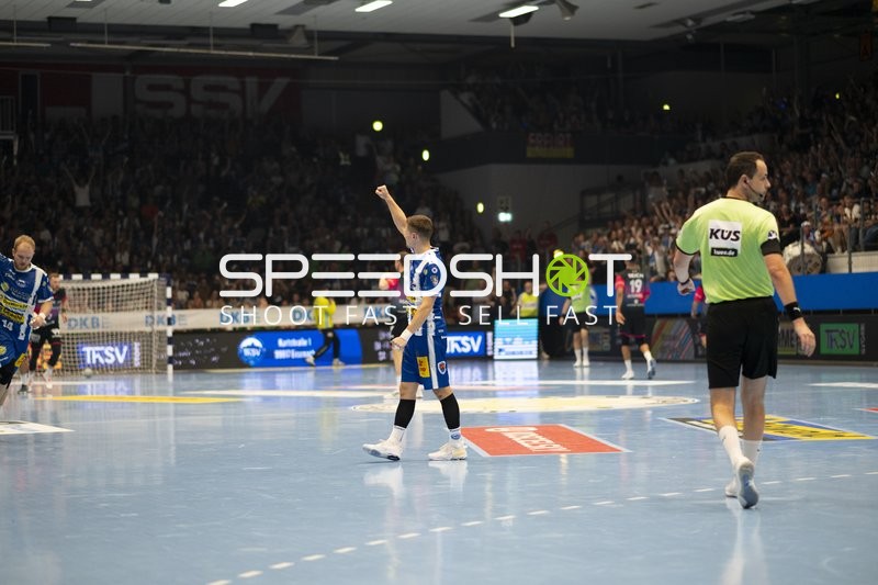 Peter Walz (14; ThSV Eisenach) jubelt nach Tor