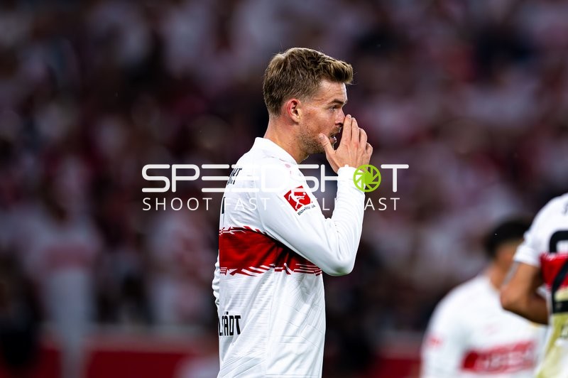 Maximilian Mittelstädt (7; VfB Stuttgart) in Aktion