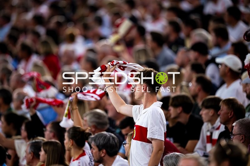 Fans zeigen Begeisterung