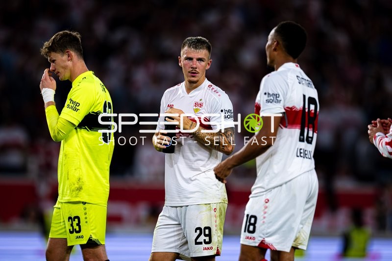 Spieler in Pause auf dem Feld