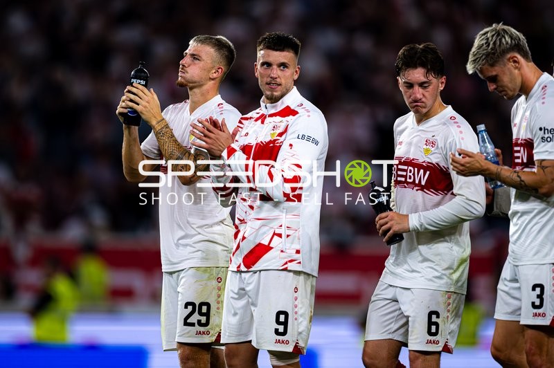 Spieler Finn Jeltsch (29; VfB Stuttgart) bis Ramon Hendriks (3; VfB Stuttgart) nach Spiel