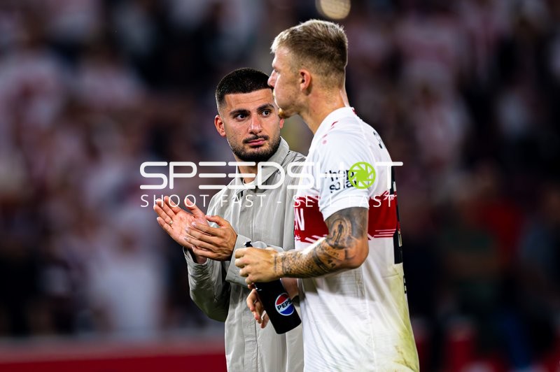 Spieler an Seitenlinie