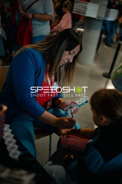 Facepainting bei Handball-Event