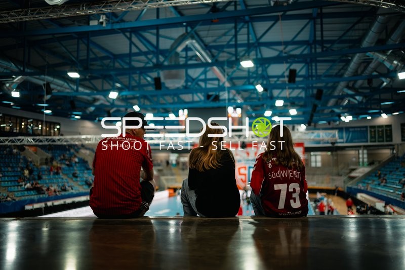 Fans der SG BBM Bietigheim