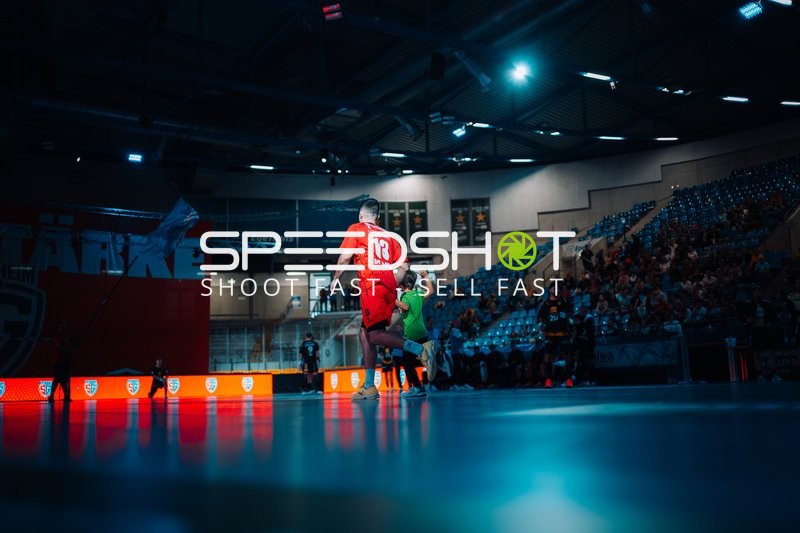 Juan De la Pena (13; SG BBM Bietigheim) läuft