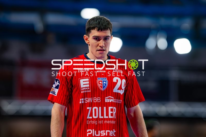 Moritz Strosack (29; SG BBM Bietigheim) konzentriert auf dem Spielfeld