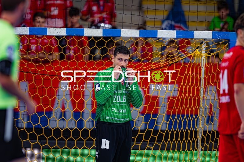 Torwart Fredrik Genz (16; SG BBM Bietigheim) im Tor