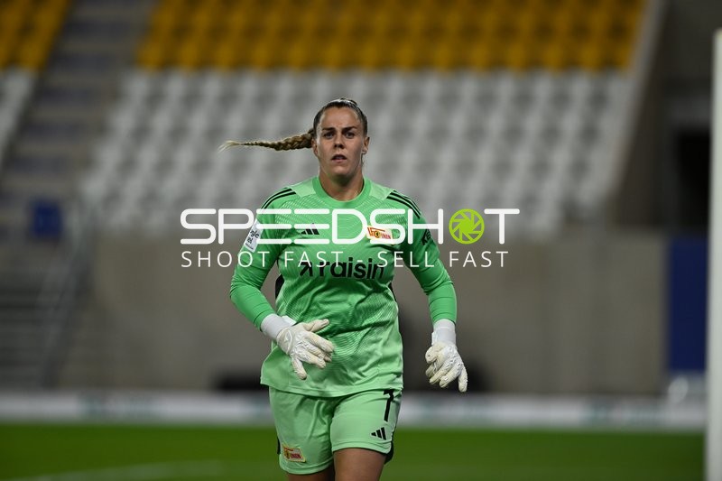 Torwartin Cara Bösl (1; 1. FC Union Berlin) in Aktion