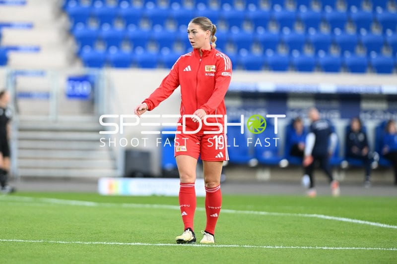 Spielerin Samantha Steuerwald (19; 1. FC Union Berlin) auf dem Feld