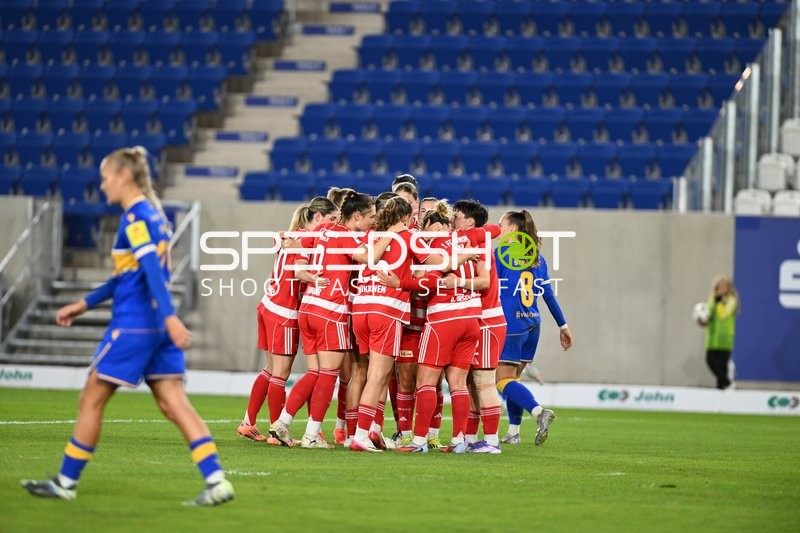 Feier nach Torerfolg