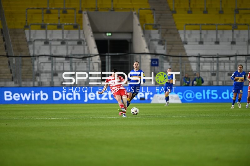 Schuss von Rieke Tietz (17; CZJ)