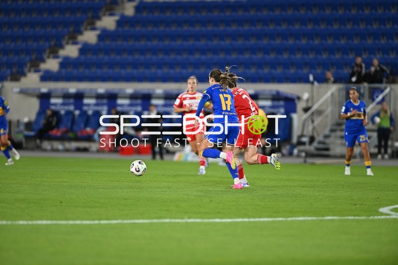 Zweikampf um den Ball