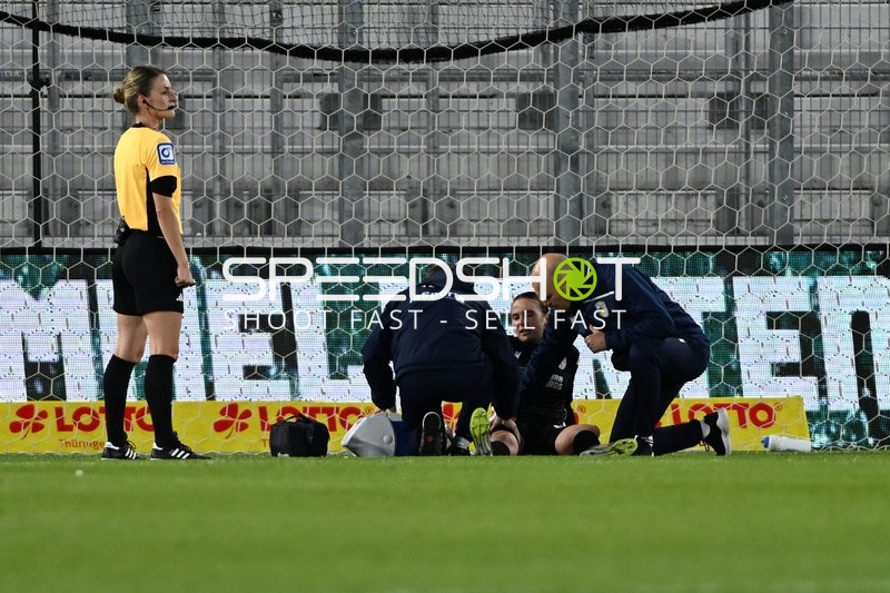 Medizinische Betreuung Hannah Etzold (13; CZJ)