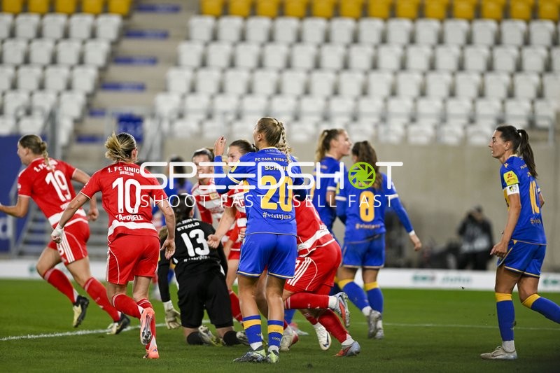 Zweikampf im Strafraum