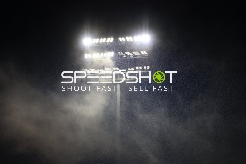 Flutlicht im Stadion