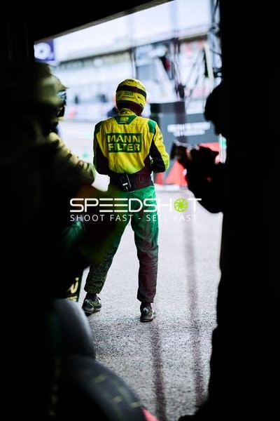 Mechaniker in der Boxengasse